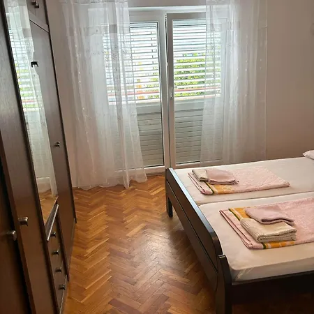 6 Apartment *