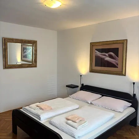 Pia Apartmán Selce