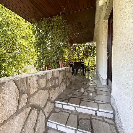Pia Διαμέρισμα