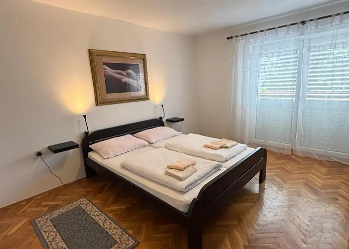 Appartement Pia Selce