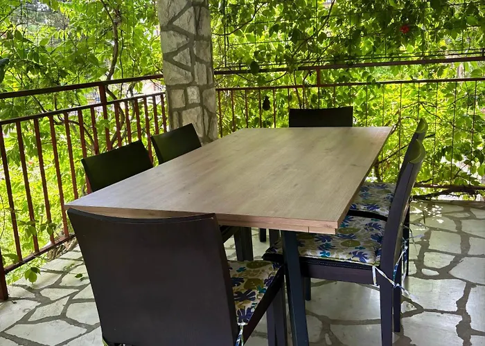 Pia Appartement Selce